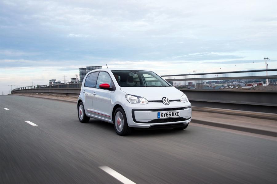  Volkswagen up! beats 5-Door 2016 года  (UK) (фото 19 из 23)